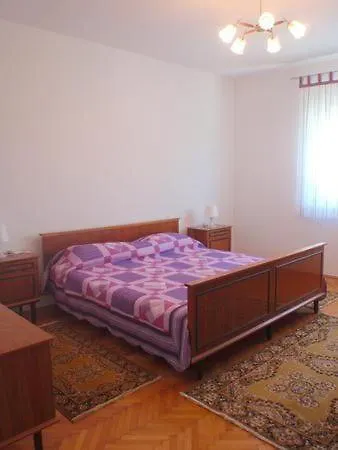Lino Apartamento Umag